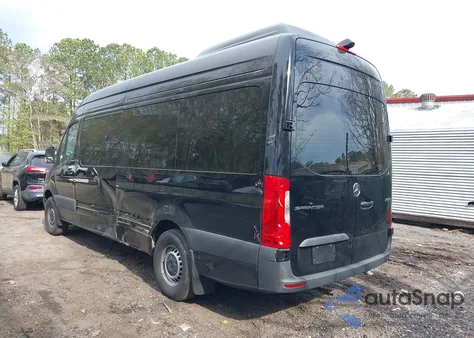 2026 Mercedes-Benz Sprinter 2500 High Roof 4-Cyl Diesel z USA, uszkodzony, nr VIN W1Z4KGHY0TT609131